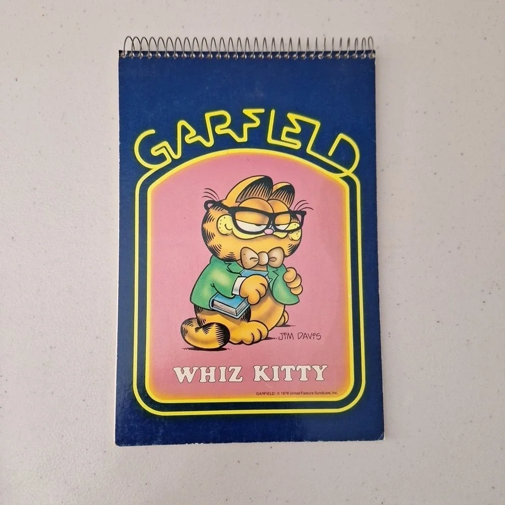 Vintage 1978 Mead Garfield Cat Stationary Note Pads Writing Tablets Sticker Set